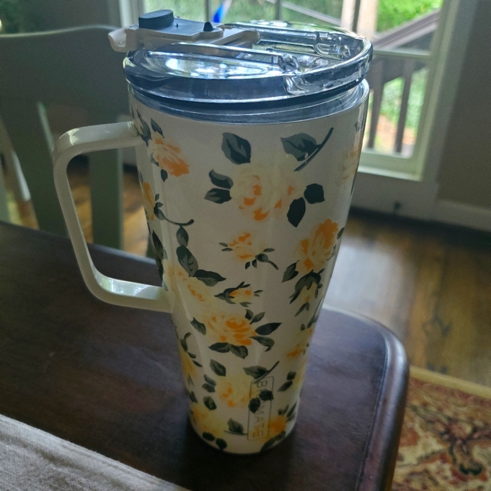 Brumate 32 oz tumbler
